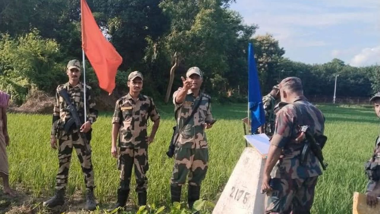 দুই বাংলাদেশি যুবককে ফেরত দিলো বিএসএফ
