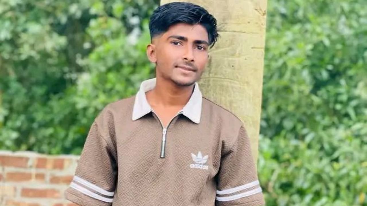 ফেনীতে সড়ক দূর্ঘটনায় অলিম্পিকের বিক্রয় প্রতিনিধি নিহত 