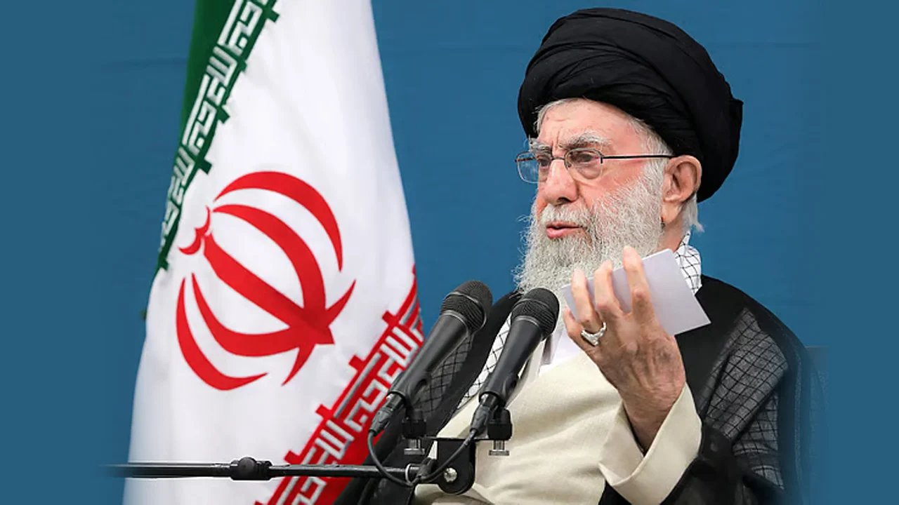 শেষ নিঃশ্বাস ত্যাগের আগমুহূর্তে কী করছিলেন খামেনি?