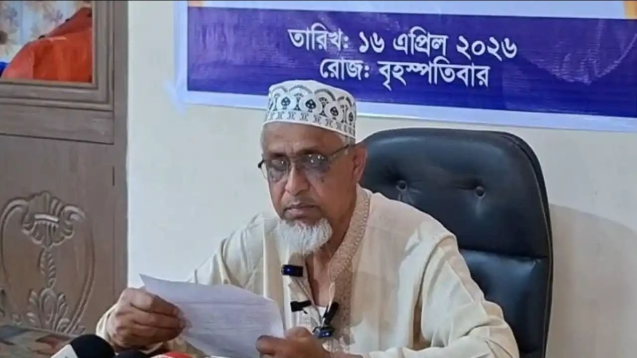 আত্মগোপনে থাকা আ.লীগ নেতার পদত্যাগ