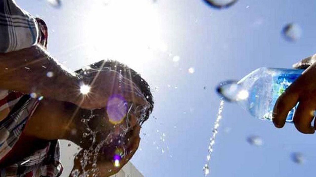 ১৪ জেলায় বইছে তাপপ্রবাহ, চলতে পারে আরও ৩ দিন