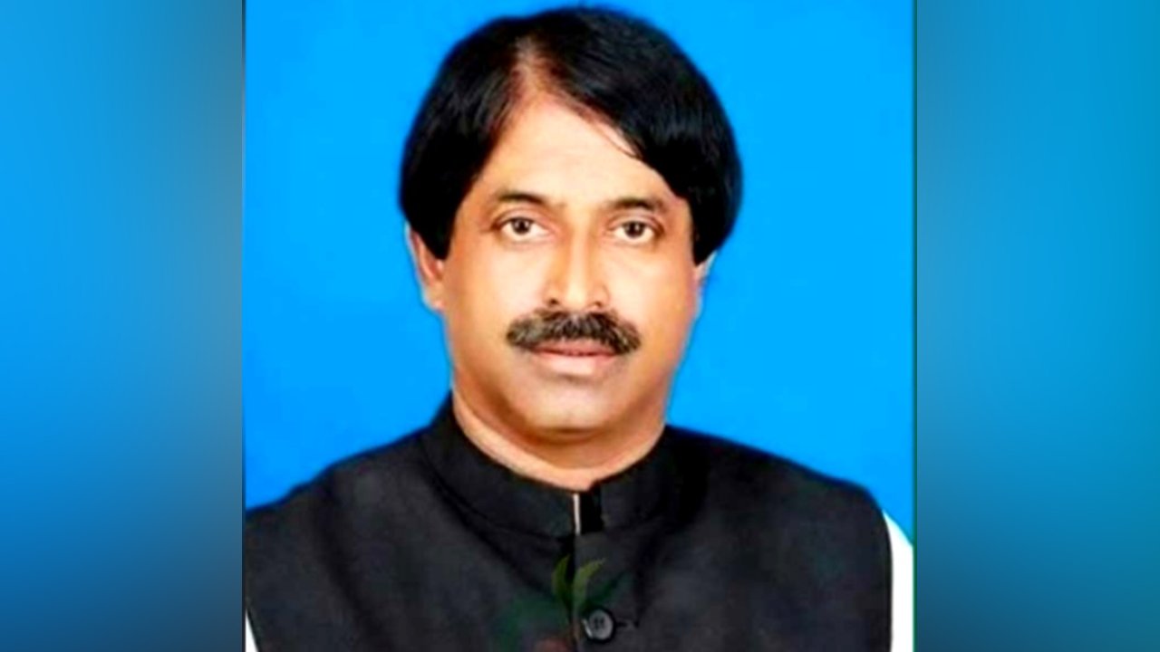 ধর্ষণচেষ্টার অভিযোগে আ.লীগ নেতা গ্রেপ্তার