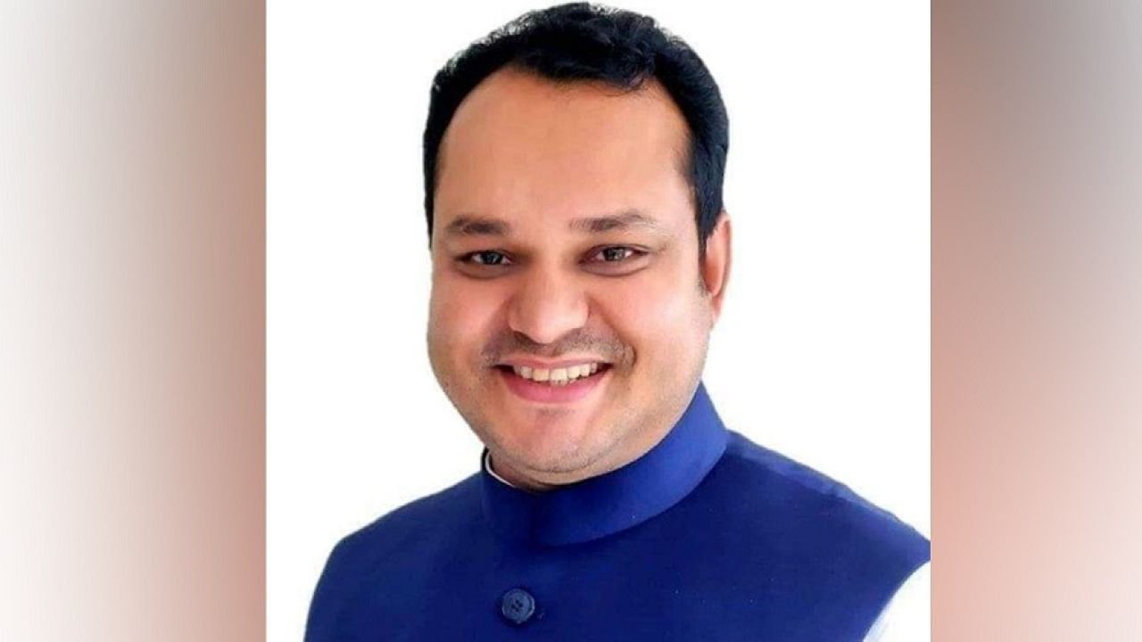 প্রধানমন্ত্রীকে আ.লীগ নেতার চিঠি, কি লিখলেন তিনি?