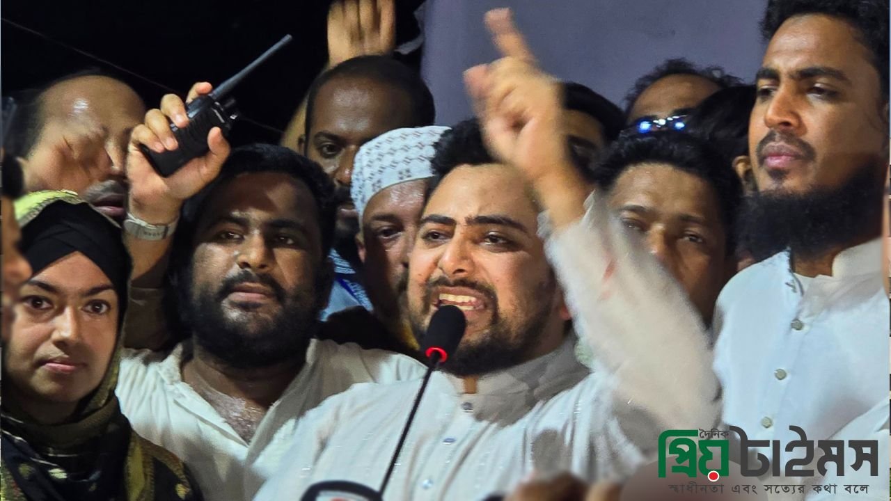 মধ্যরাতে জরুরী বার্তা দিলেন : নাহিদ ইসলাম