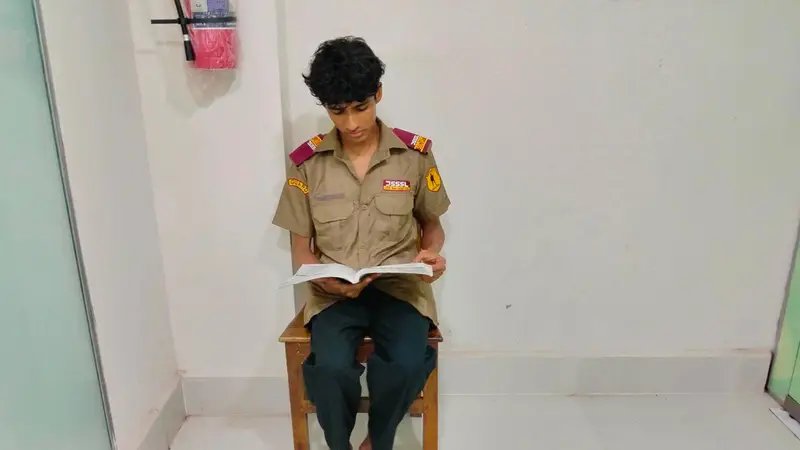 বিকেলে বাবার দাফন, রাতে এটিএম বুথে ডিউটি, সকালে এইচএসসি পরীক্ষা