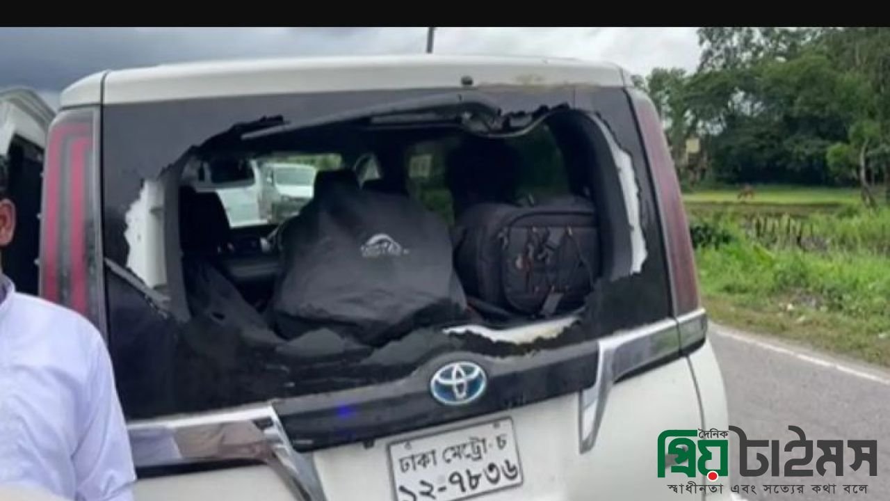 সিলেটে সারজিস আলমকে বহনকারী গাড়িতে হামলা